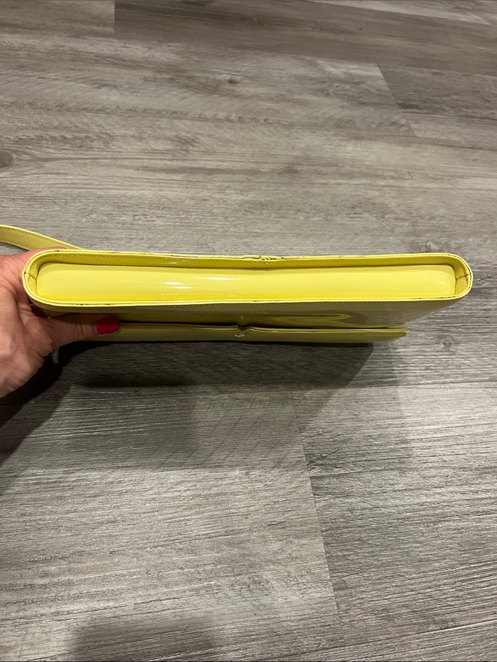 DKNY City Vintage Yellow Patent Leather Shoulder Bag - Picture 8 of 13